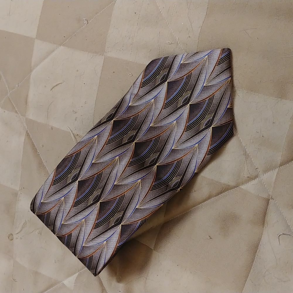 Carrington signature men's silk necktie